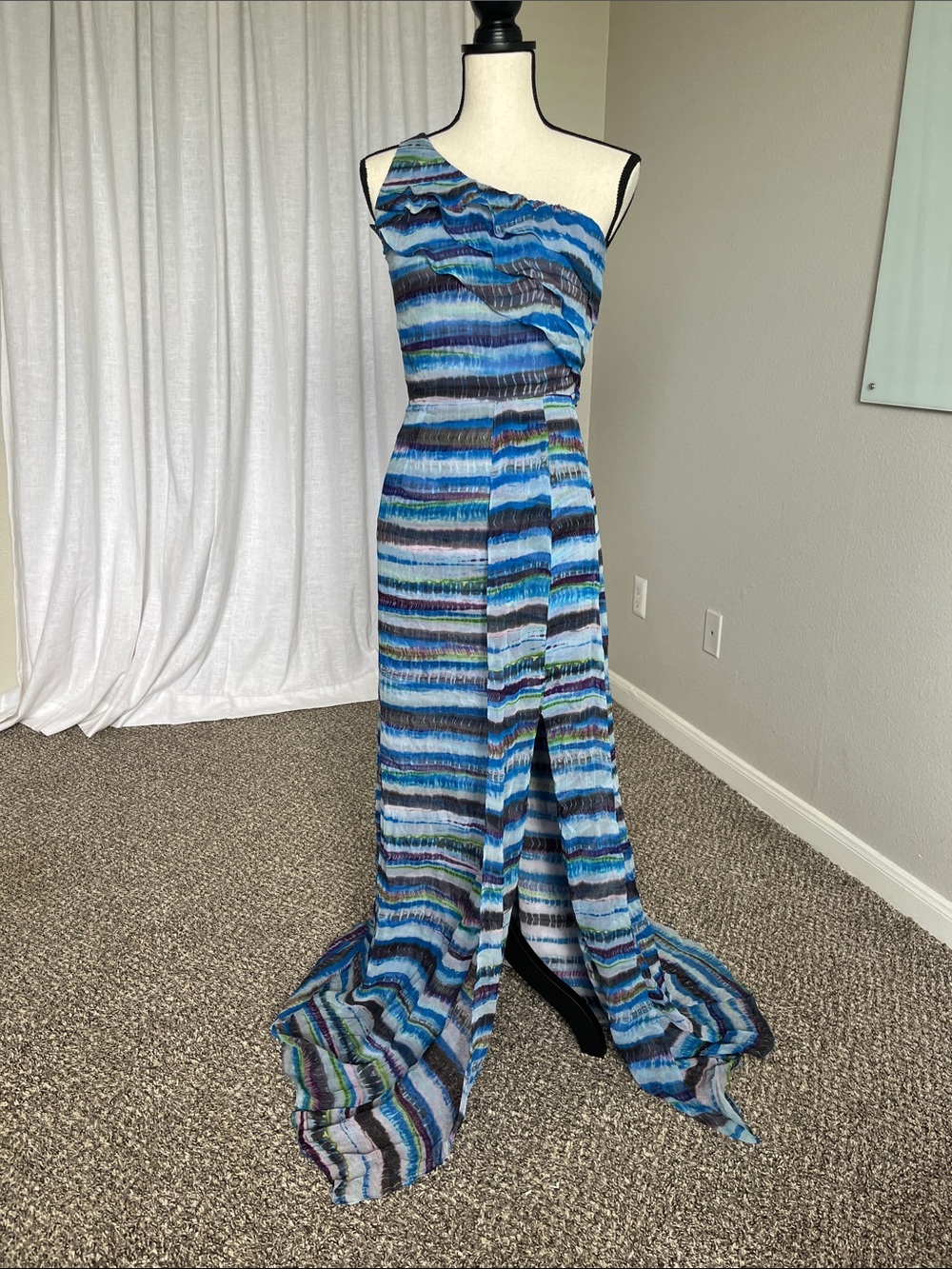 BCBGMAXAZRIA 100% Silk One Shoulder Dress Blue Ink Print Ruffle Maxi Gown Size 8